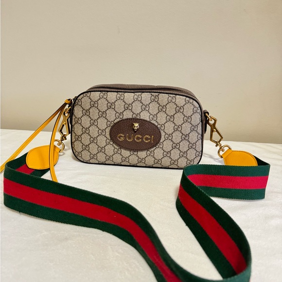 🎄sold🎄 Gucci Neo Vintage Camera Bag - Picture 1 of 16
